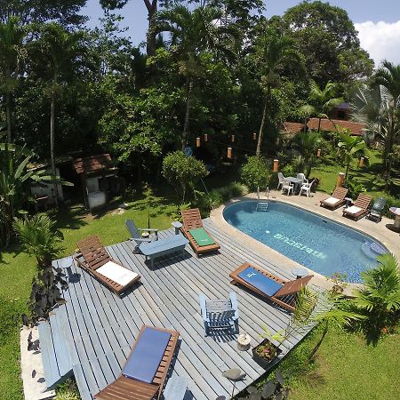 Chalet Y Cabinas Hibiscus Cahuita Esterno foto